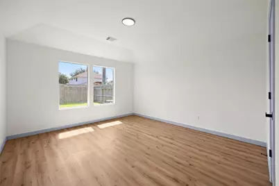 9518 Belleclaire Lane, Houston, TX 77044 - Photo 6