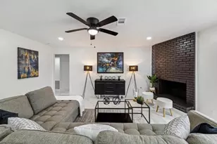 1210 Burning Tree Rd, Kingwood, TX 77339 - Photo 6