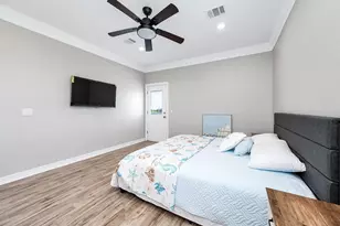 4019 Mitote Dr, Galveston, TX 77554 - Photo 36