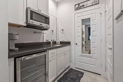 316 Jensen Drive, Houston, TX 77020 - Photo 8