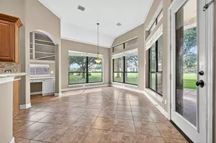 32807 Wentworth Cir, Fulshear, TX 77441 - Photo 12