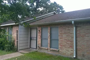 5771 Easthampton Dr, Houston, TX 77039 - Photo 2