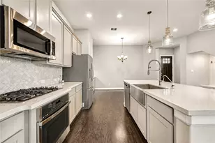 1905 Kirby Landing Dr, Houston, TX 77051 - Photo 6