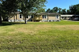 15710 Cypress Garden Dr, Tomball, TX 77377 - Photo 2