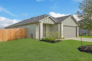 921 Sutherland Fls St, Conroe, TX 77303 - Photo 2