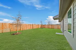 921 Sutherland Fls St, Conroe, TX 77303 - Photo 20