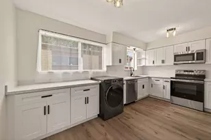 7714 Renwick Dr, Houston, TX 77081 - Photo 6