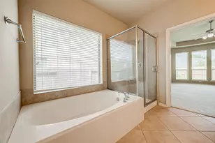 16010 Juniper Shores Dr, Houston, TX 77044 - Photo 18