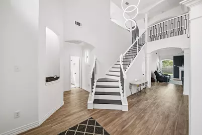 14847 Armitage Lane, Sugar Land, TX 77498 - Photo 4