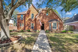 714 Crestwood Dr, El Lago, TX 77586 - Photo 2