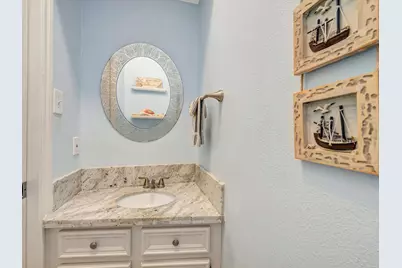 714 Crestwood Drive, El Lago, TX 77586 - Photo 32