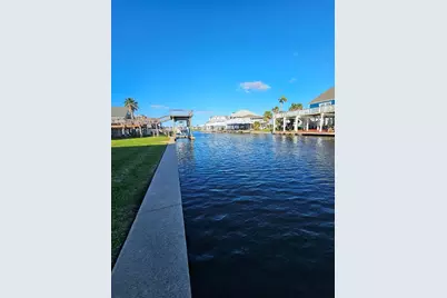 21811 Matagorda, Galveston, TX 77554 - Photo 1