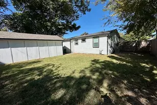 505 18th Ave N, Texas City, TX 77590 - Photo 12