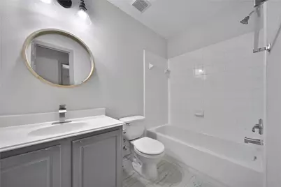 26 Peachridge Place, The Woodlands, TX 77382 - Photo 18
