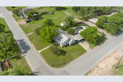 211 15th Street, Hempstead, TX 77445 - Photo 26