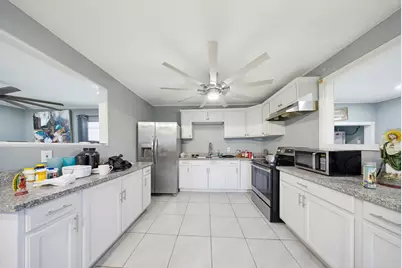 10706 Bauman Road, Houston, TX 77076 - Photo 10
