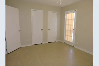 17401 Red Oak Drive #104, Houston, TX 77090 - Photo 10