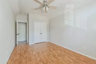 43 Alderon Woods Pl, The Woodlands, TX 77382 - Photo 32