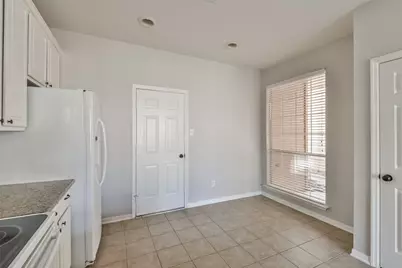 43 Alderon Woods Place, The Woodlands, TX 77382 - Photo 14