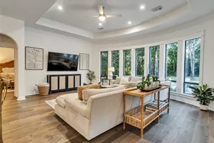 15632 Queen Victoria Ct, Montgomery, TX 77316 - Photo 18