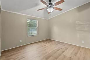 12902 Indian Ridge Dr, Dayton, TX 77535 - Photo 16