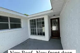 501 Valley Brook Dr, La Porte, TX 77571 - Photo 2