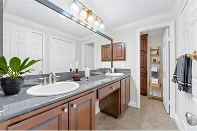 2255 Braeswood Park Drive #219, Houston, TX 77030 - Photo 8