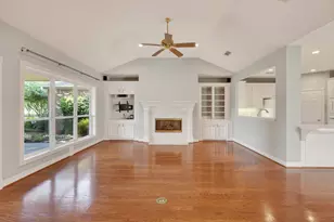 20714 Flora View Ct, Spring, TX 77379 - Photo 12