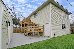 6603 1/2 Narcissus St, Houston, TX 77087 - Photo 1