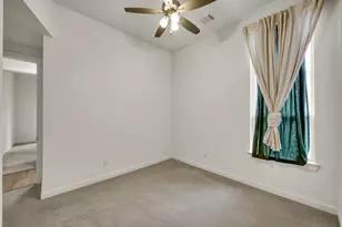 111 Liatris Ct, Conroe, TX 77304 - Photo 10