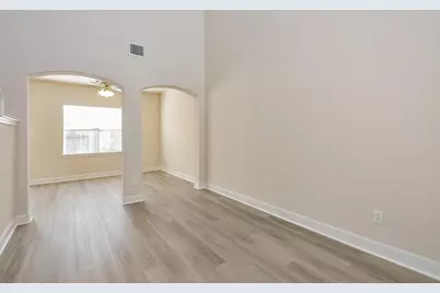 3747 W Ashford Villa, Houston, TX 77082 - Photo 10