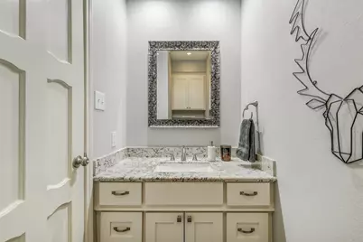 9454 Briar Forest Drive, Houston, TX 77063 - Photo 10