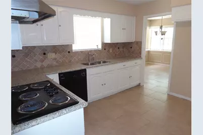 2735 Manila Lane, Houston, TX 77043 - Photo 8