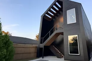 8324 Williamsdell St, Houston, TX 77008 - Photo 2