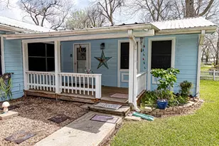 169 Pecan Cv, Livingston, TX 77351 - Photo 1