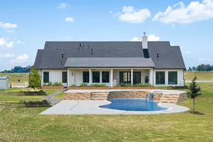 10343 Sunny Mdw Dr, Chappell Hill, TX 77426 - Photo 6