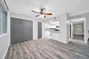 2202 Shadowdale Dr, Houston, TX 77043 - Photo 14