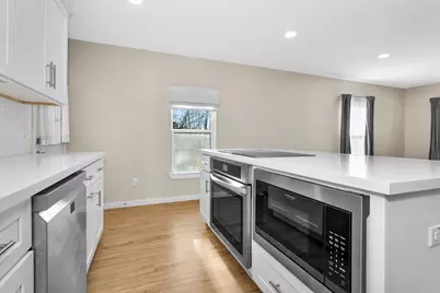 221 Carrell Street, Tomball, TX 77375 - Photo 18