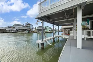 406 Tahiti Rd, Tiki Island, TX 77554 - Photo 42