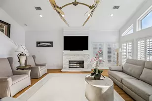 406 Tahiti Rd, Tiki Island, TX 77554 - Photo 16