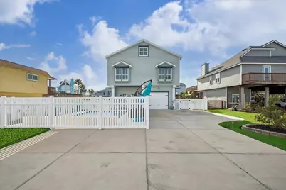 406 Tahiti Road, Tiki Island, TX 77554 - Photo 4