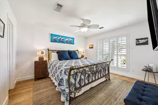 406 Tahiti Rd, Tiki Island, TX 77554 - Photo 22