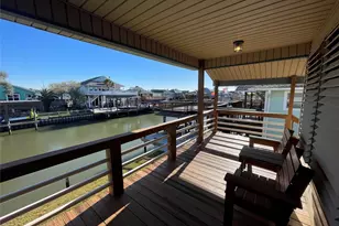 257 Barracuda, Bayou Vista, TX 77563 - Photo 4