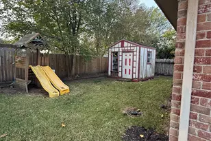 12219 Monticeto Ln, Meadows Place, TX 77477 - Photo 16