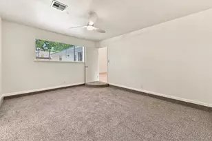 8819 Stone Brook Ln, Houston, TX 77040 - Photo 12