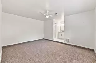 8819 Stone Brook Ln, Houston, TX 77040 - Photo 10