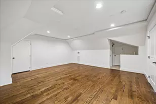 2246 Branard St, Houston, TX 77098 - Photo 36