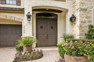 2246 Branard St, Houston, TX 77098 - Photo 2
