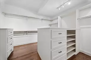 2246 Branard St, Houston, TX 77098 - Photo 36