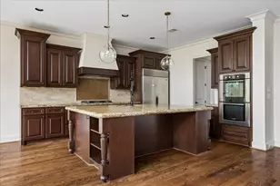 2246 Branard St, Houston, TX 77098 - Photo 18